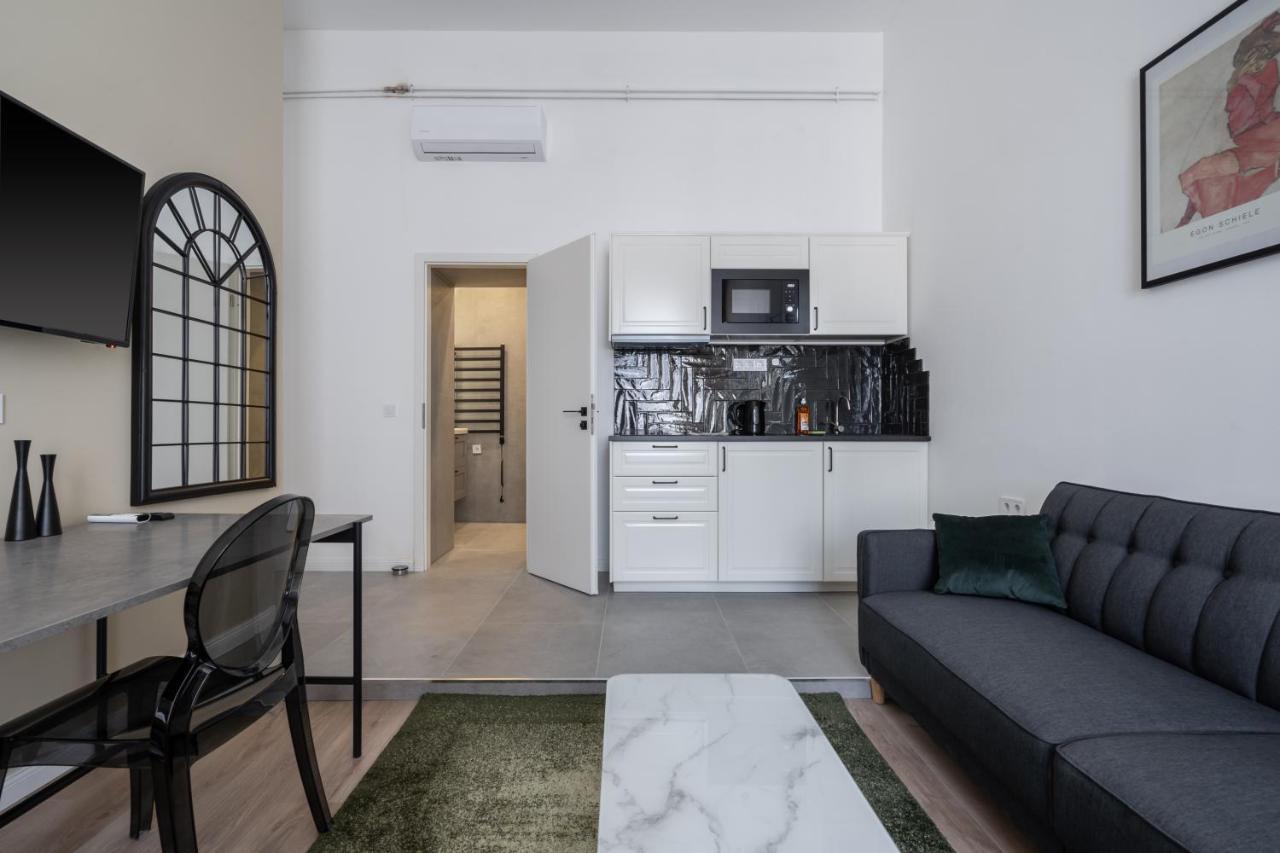 K33- Boutique Apartments, Best Location, By Bqa Budapest Exterior photo