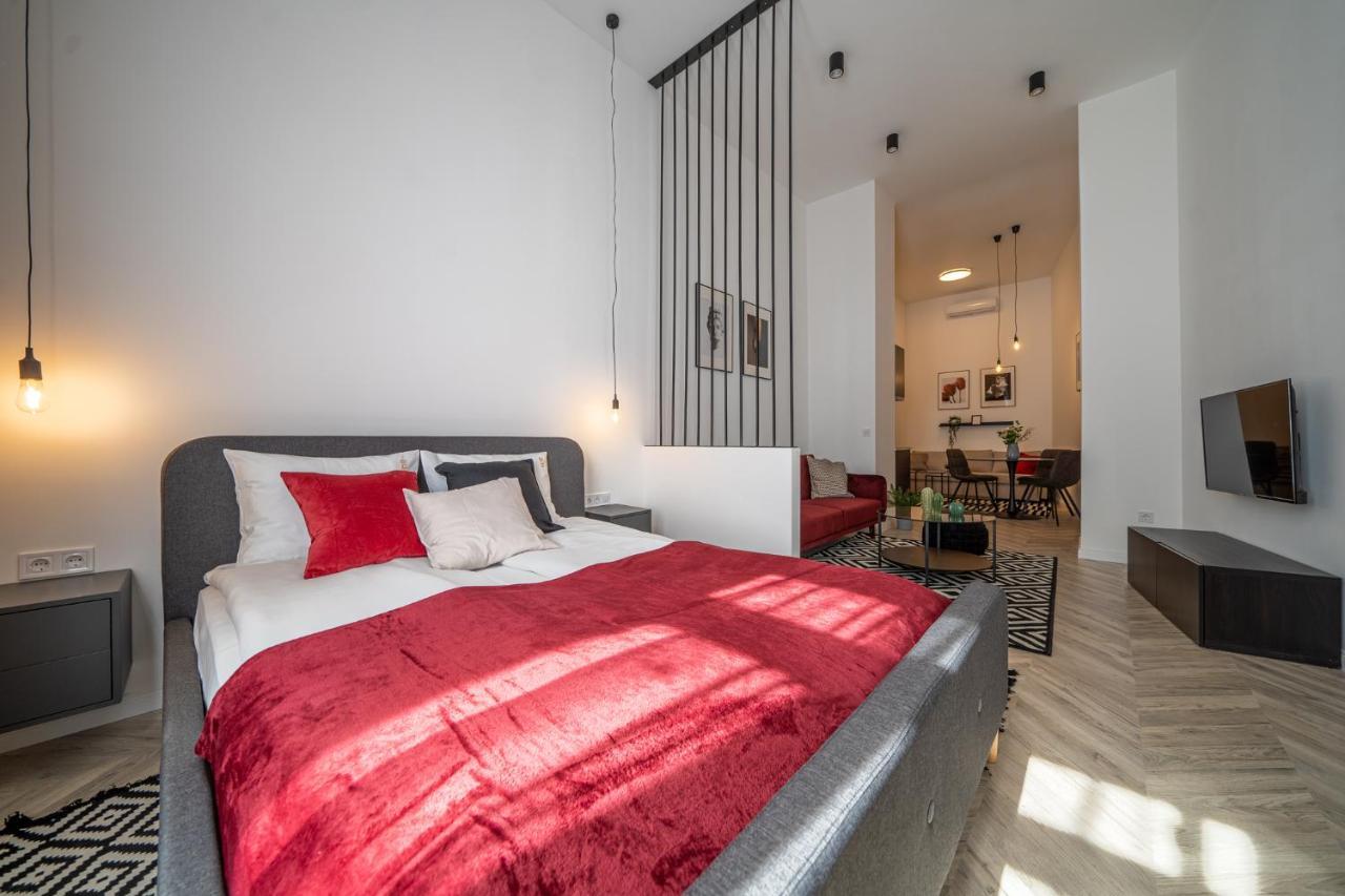 K33- Boutique Apartments, Best Location, By Bqa Budapest Exterior photo