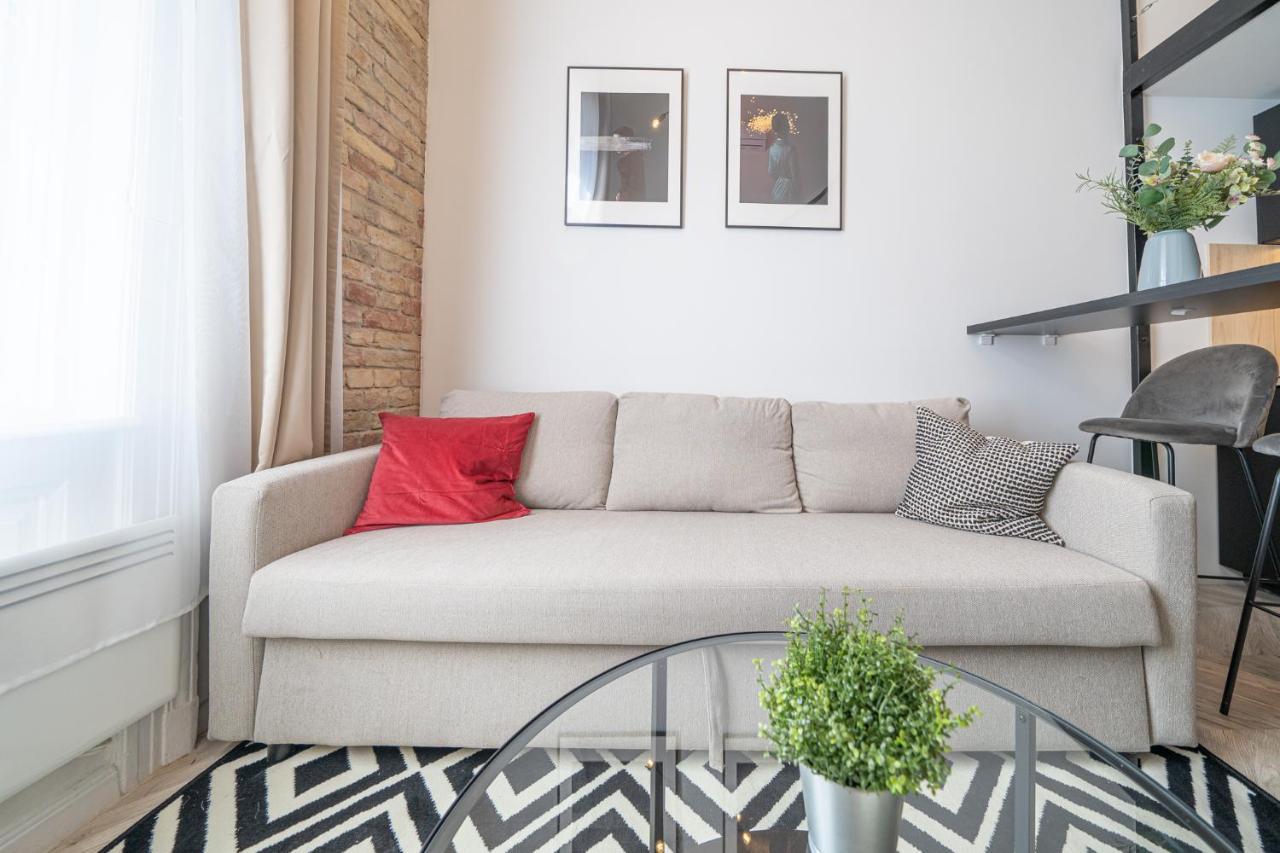 K33- Boutique Apartments, Best Location, By Bqa Budapest Exterior photo